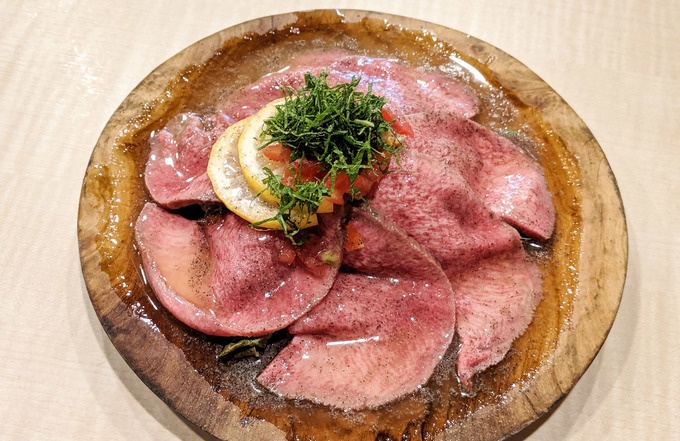 肉バルKACCHAN 西池袋店、牛タンのカルパッチョ