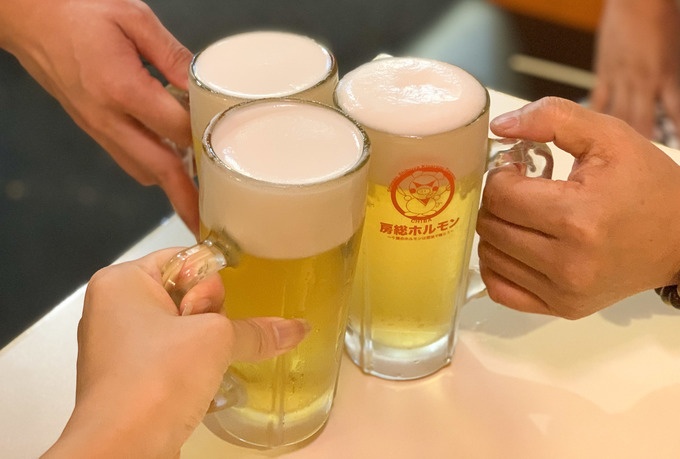 房総ホルモン2号店 渋谷道玄坂秘密基地、ビール