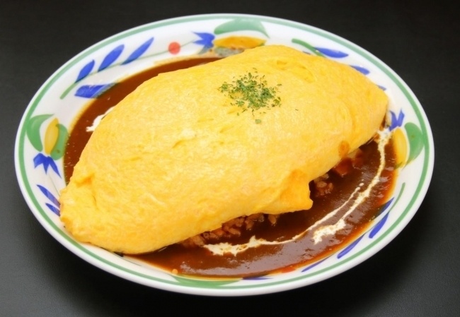 新宿の純喫茶『珈琲西武』の新宿特製オムライス