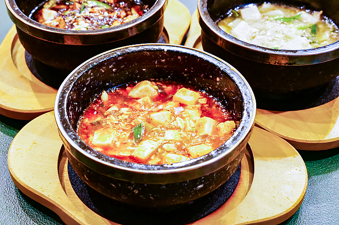 府中 中華 レストランフィリー 麻婆豆腐の赤