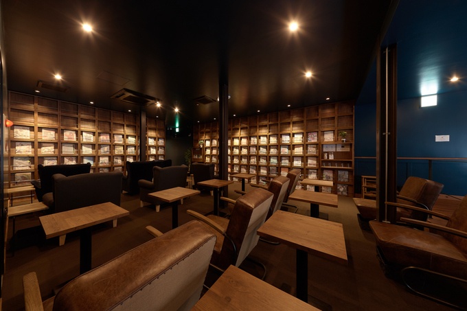 飯田橋『TOKI CAFE』のラウンジスペース