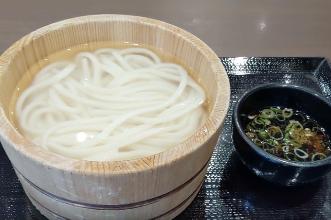 丸亀製麺 うどん 釜揚げうどんの全景