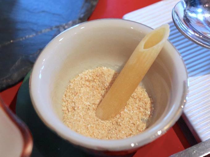 加賀のご当地グルメ「加賀カニごはん」の『カーサフォルトゥーナ』のカニ尽くしのカニ塩