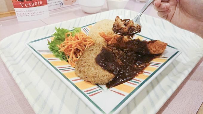 明治大学の学生食堂スカイラウンジ暁のリバティランチ