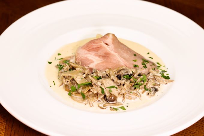 Trattoria L'astro もち豚の自家製ローストポーク