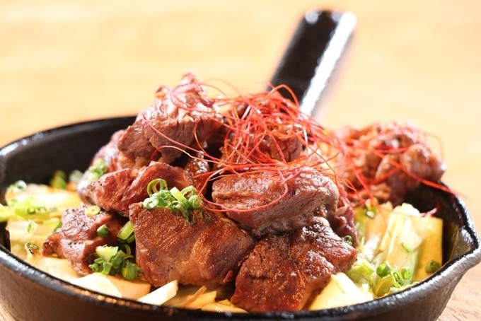 大阪梅田お初天神店の馬肉専門居酒屋『馬ール PERO』の「PERO焼き」
