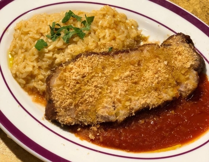 飯田橋のバル『スペイン酒場P』の「揚げないロースカツレツ」