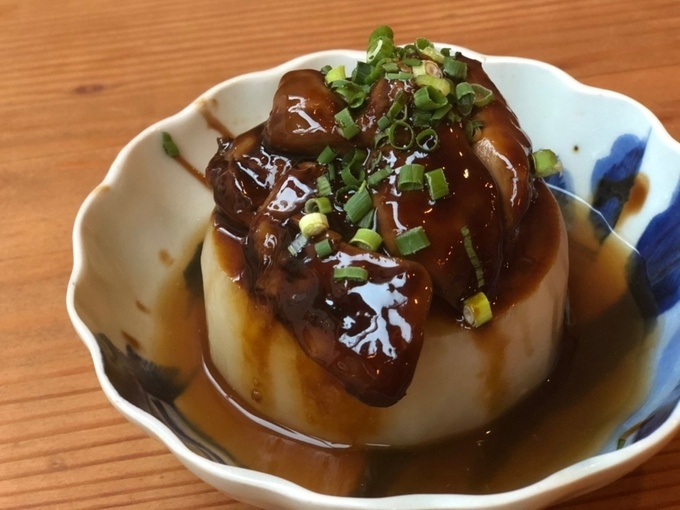 中目黒の居酒屋『酒場ニホレモ』の「白レバーのフォアグラ大根風」