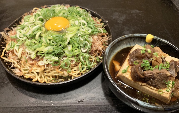 『花たぬき』特製たぬき焼と牛すじ肉豆腐