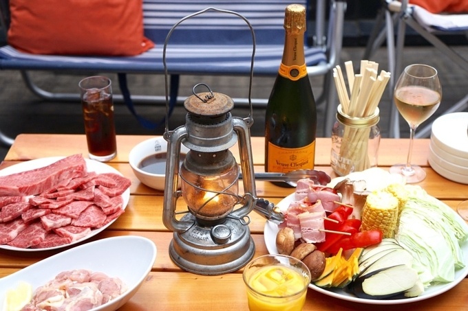 三軒茶屋、池尻大橋のバー『TRIANGLE』のBBQコースの集合写真