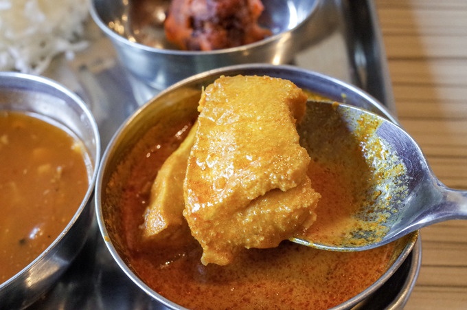 浅草の南インド料理「サウスパーク」のフィッシュカレー