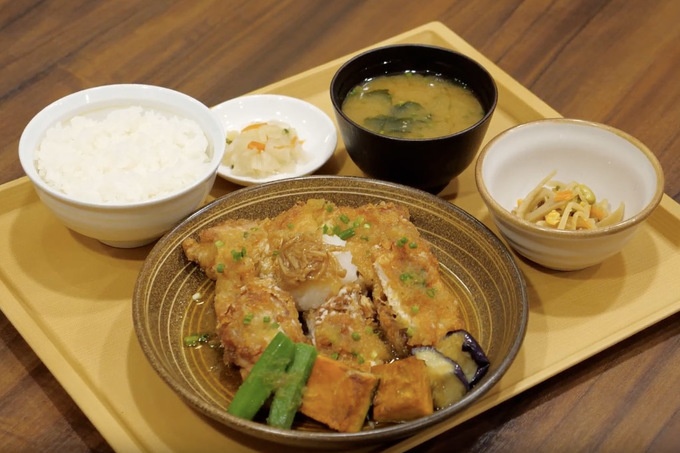 ジョナサン 若鶏のみぞれ煮 全景