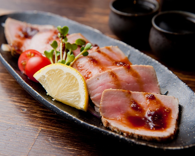 大阪四ツ橋の居酒屋『長崎芳寿豚と地場野菜 新町なみなみ』のローストポーク