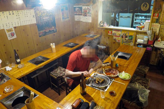秩父のホルモン焼き「高砂ホルモンお花畑駅前」の店内