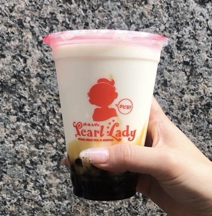 横浜のタピオカ女子大生おすすめタピオカ横浜パールレディの黒糖ミルク