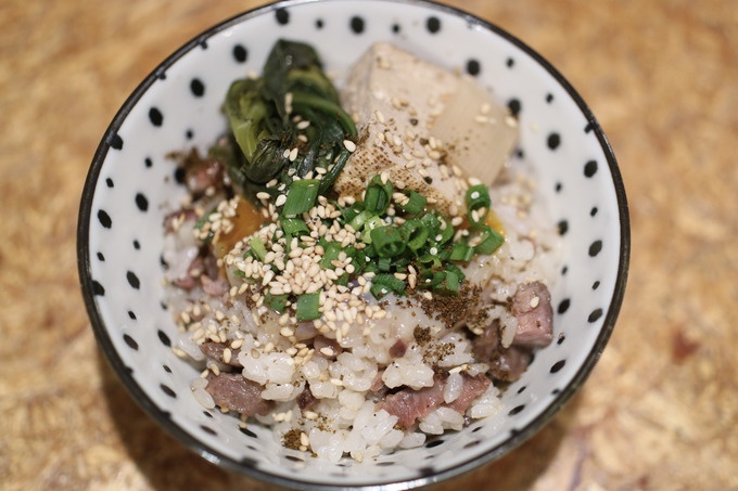 29ON角打ちのすき焼き丼