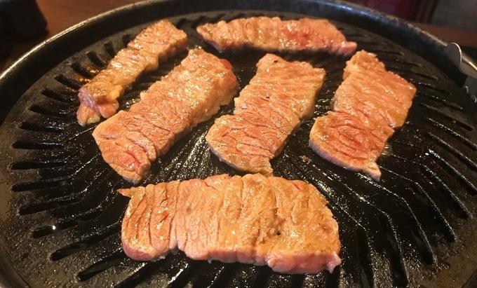 埼玉県さいたま市の馬肉専門店『勝馬』の馬焼肉