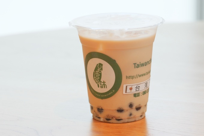 リダイン銀座に入居した『台湾茶舗』のタピオカドリンク画像