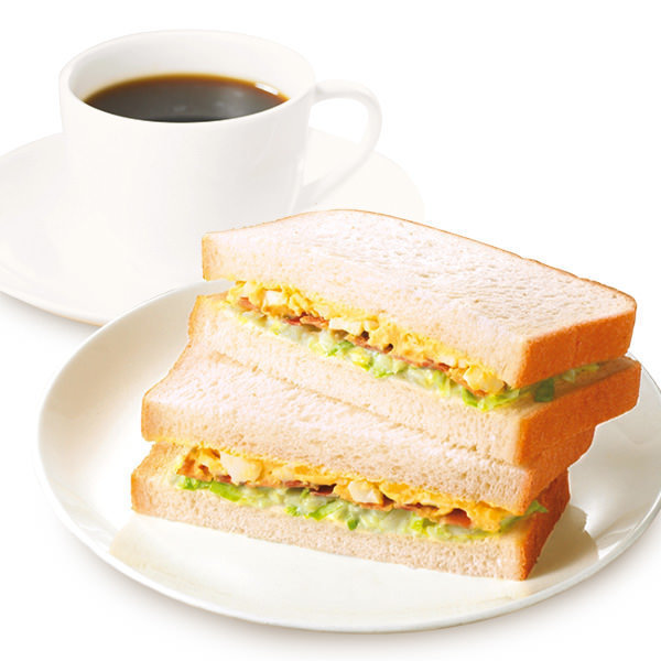 『上島珈琲店』の「コールスローたまごサラダサンド」