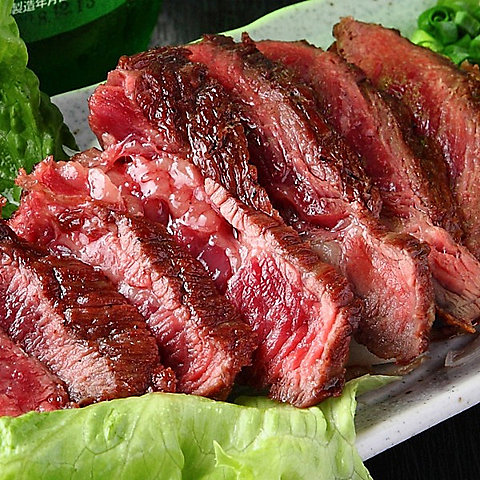 新宿区役所前のひもの屋 炭火焼牛ステーキ