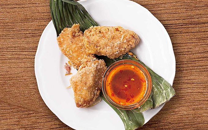 タイ料理専門店 マンゴツリーキッチン錦糸町店「鶏手羽中のフライドチキン “ビーガイ トード”」の画像