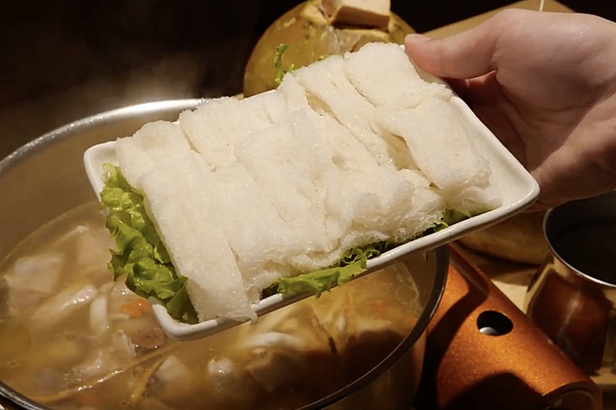 上野 中華料理 花季 椰子鍋 キヌガサタケ