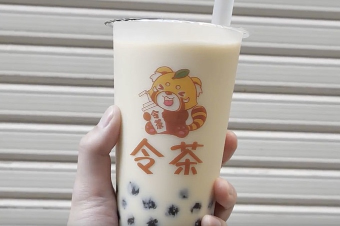 秋葉原 タピオカ専門店令茶 高級ジャスミンミルクティー