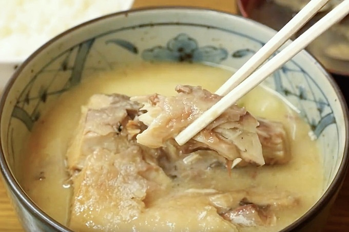 渋谷 魚力 さばの味噌煮 カミ リフト