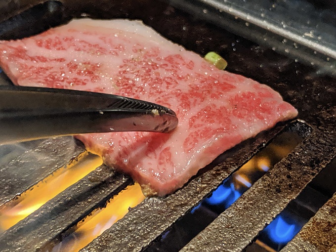 カルビの美味しい焼き方(ガス)_上カルビの焼き方手順2