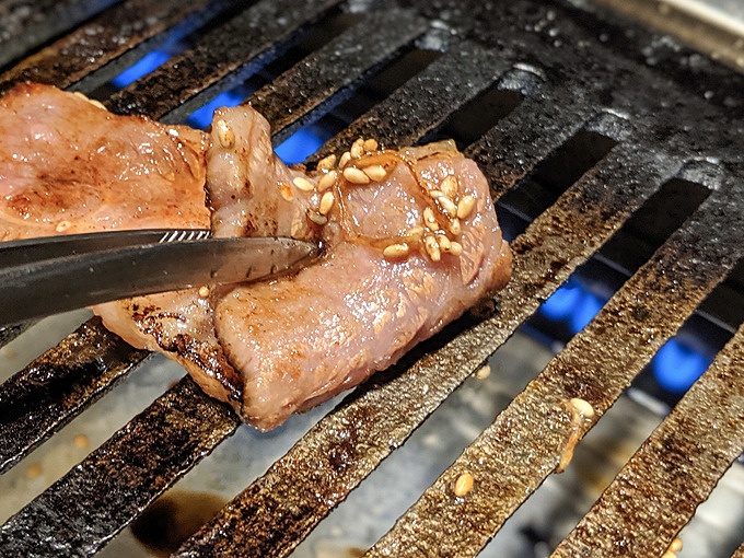 カルビの美味しい焼き方(ガス)_並カルビの焼き方手順5