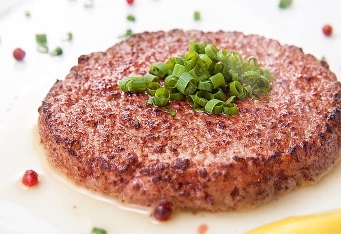 大衆馬肉酒場 三村 上野店 の「馬肉フレンチタルタル」の画像