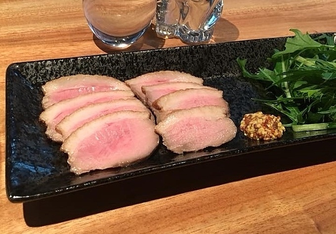 福岡県天神・大名『銀座酒場マルダイ』の「料理長特製 鴨ロース」