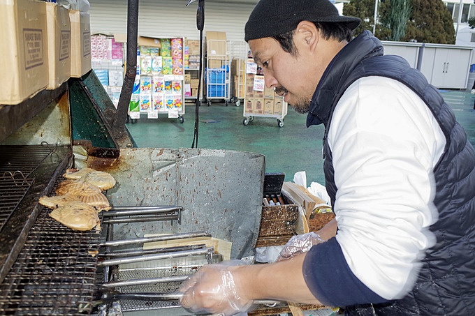 東伏見と吉祥寺の移動販売たい焼き店『鯛焼きのよしかわ』店主の吉川好英さん