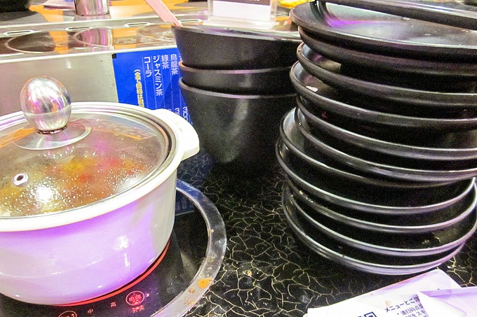 大久保駅の回転火鍋の店『辣幸子回転火鍋』