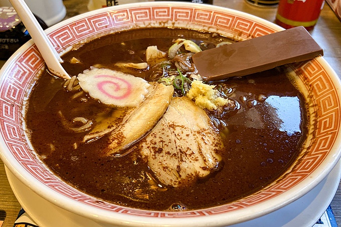 人気ラーメンチェーン『幸楽苑』のバレンタイン限定メニュー『チョコレートらーめん』