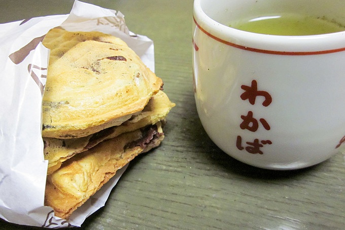 四谷のたい焼きの名店「たいやきわかば」の店内