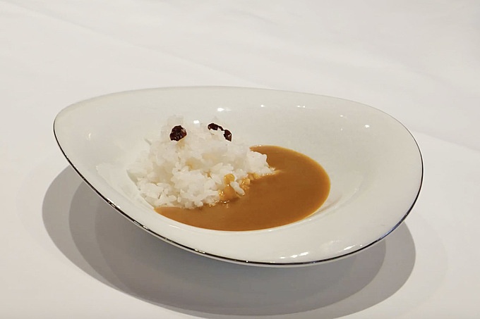 銀座 TCC ROGAMA STEAK 一口カレー