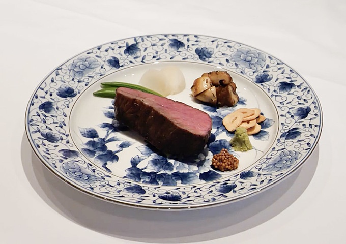 銀座 TCC ROGAMA STEAK ランプ