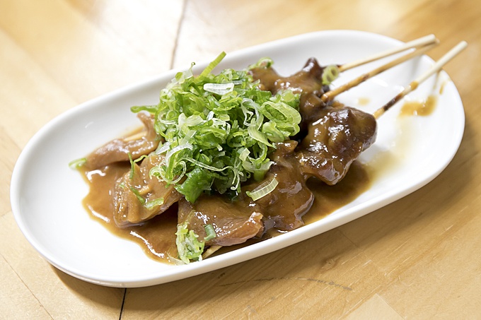 萩之茶屋の大衆居酒屋『あーる&あーる』の「どて」