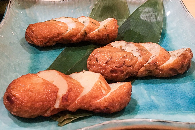 八丁堀「焼酎ダイニングだけん」のさつま揚げ