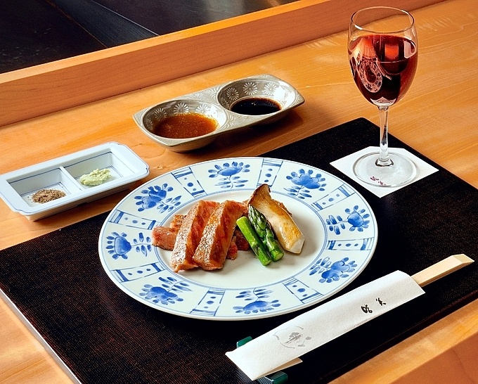 銀座の接待に最適な 和食店『銀座皆美』のステーキ画像