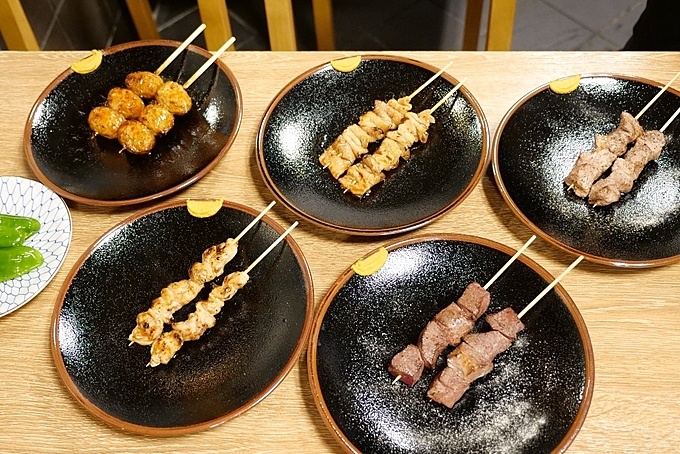 東京都港区新橋にあるデート向きな居酒屋『厳選串焼津田屋』の特選コース