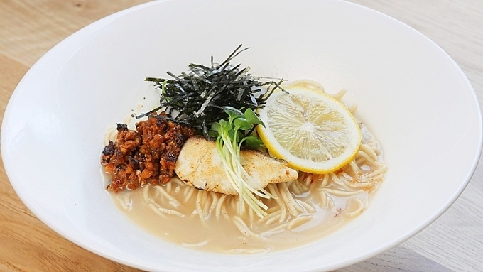 鯛骨ラーメン専門店『鯛骨拉麺 鯛祥』の鯛骨ラーメン画像