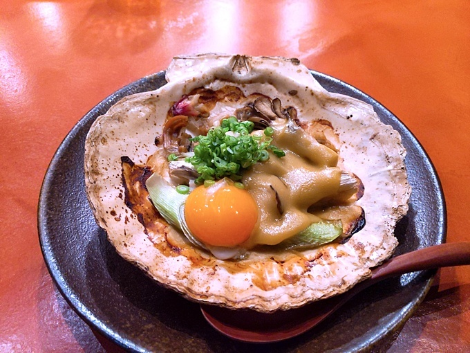 麻布十番『炉端焼きこのじ』の貝味噌焼き