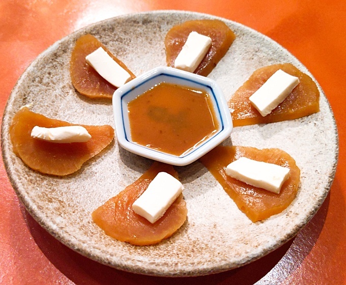 麻布十番『炉端焼きこのじ』の「大根クリームチーズ」