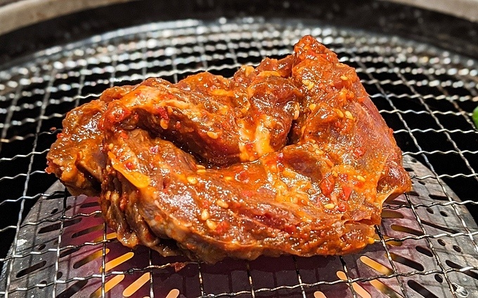 町田の焼肉屋『焼肉きんぐ』の焼肉