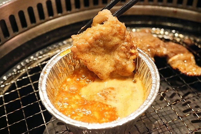 町田の焼肉屋『焼肉きんぐ』のガリバタ焼肉