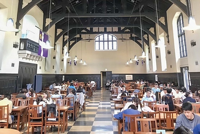 立教大学の第一食堂