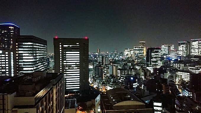 明治大学スカイラウンジ暁からの眺め