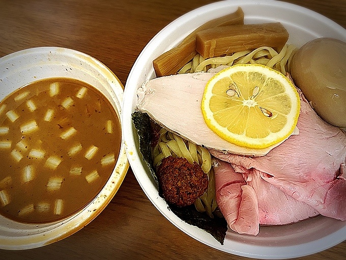 ブラチョーラ練馬店 Favy ファビー